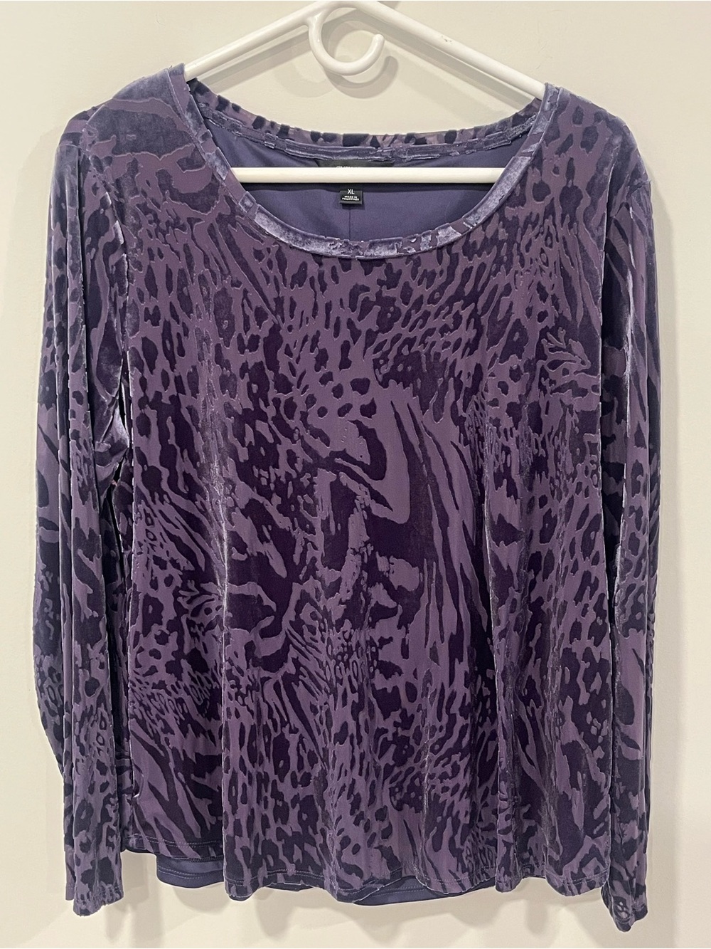 Simply Vera Vera Wang Purple Velvet Animal-Print Long Sleeve Top